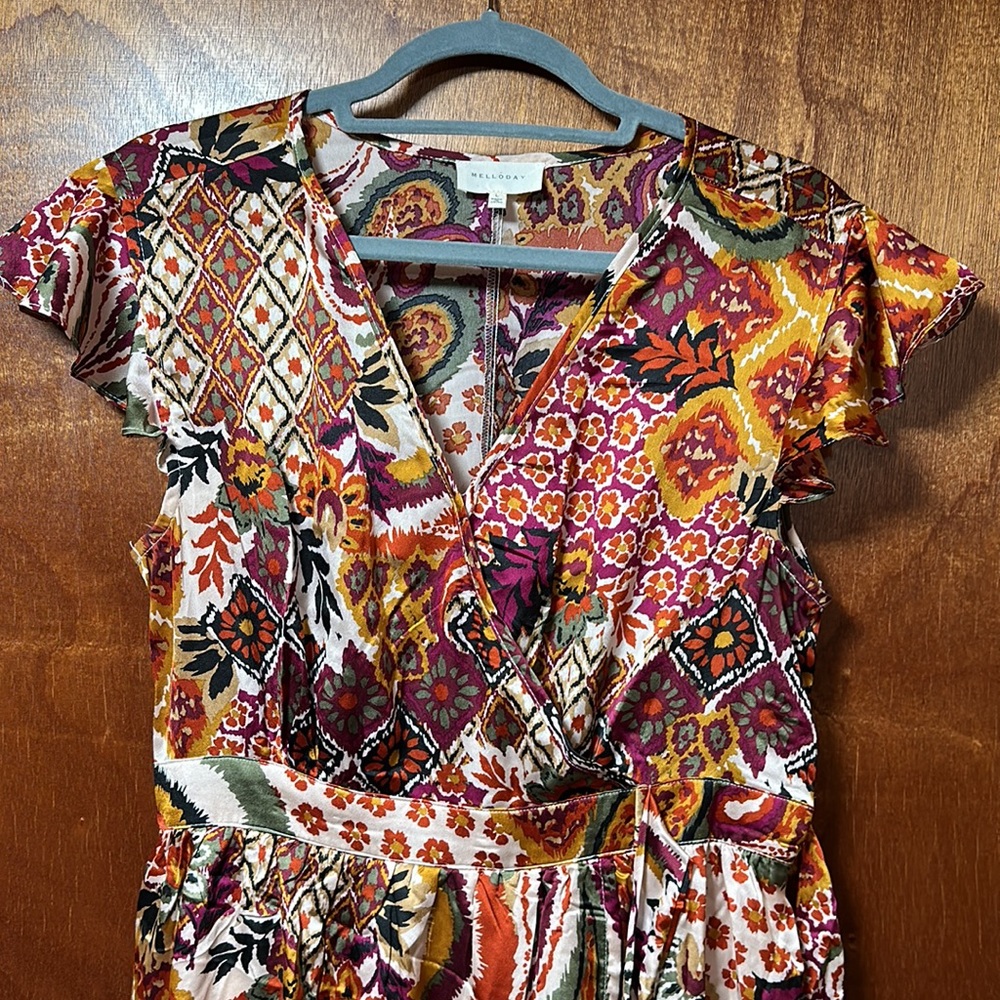 High-low, Ruffled tiered, Patterned Dress - Picture 3 of 5